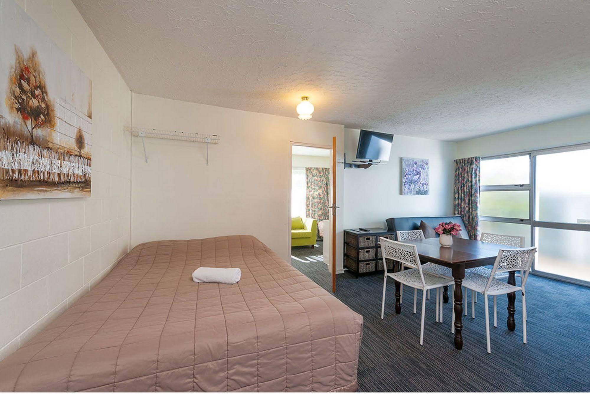 City Worcester Motel Christchurch Bagian luar foto
