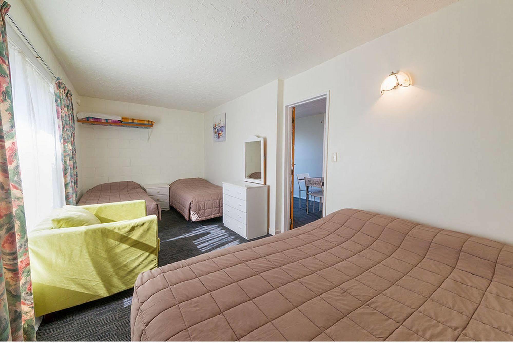 City Worcester Motel Christchurch Bagian luar foto